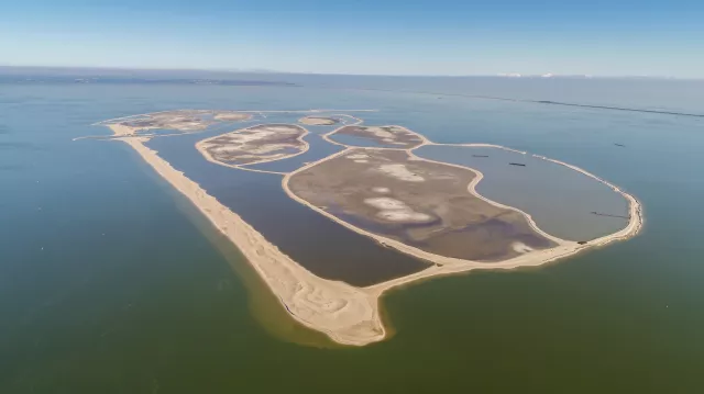 Land boven water: Loopbaanoriëntatie Waterbouw